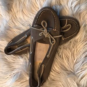 Sperry suede top-siders